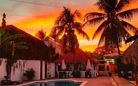 Hotel Tunco Lodge